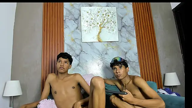 Онлайн чат XXX BOUL_GUYS