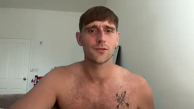 lukegunn's Live XXX Chat