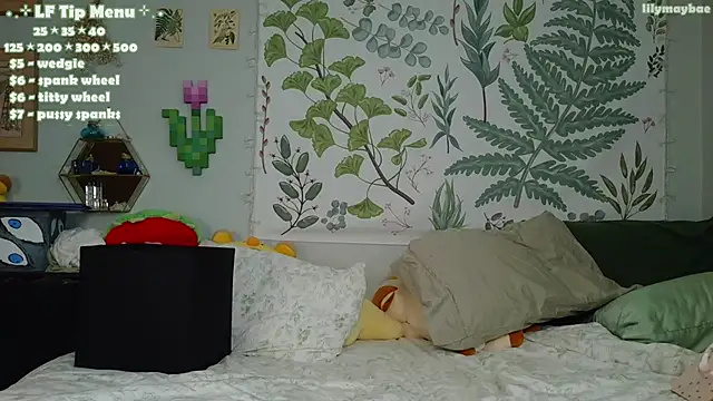 دردشة LilyMayBae الجنسية المباشرة