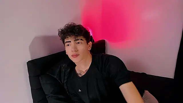 Axel_InkShade_ Live XXX Chat