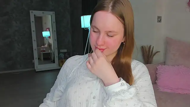 Candy_Cansew Adlı Modelin Canlı XXX Sohbeti