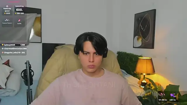 Thom_Ohtani – Live XXX-chat