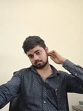 Živý XXX chat Arsalan_Sheikh