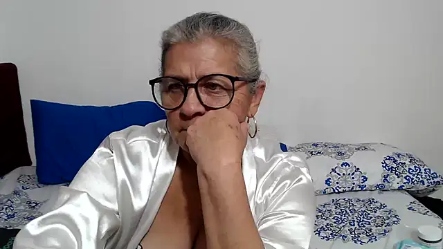 candy_mature_ live XXX chat