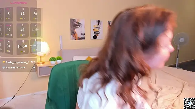 Kira_Adler Live XXX-Chat
