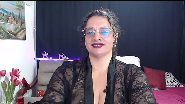 Chat +18 de Aleja_Gonzales ao vivo