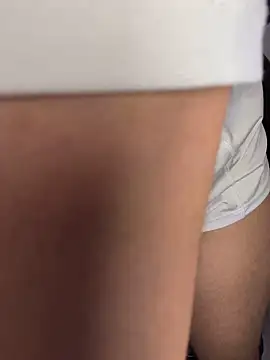 bigryann23's Live XXX Chat