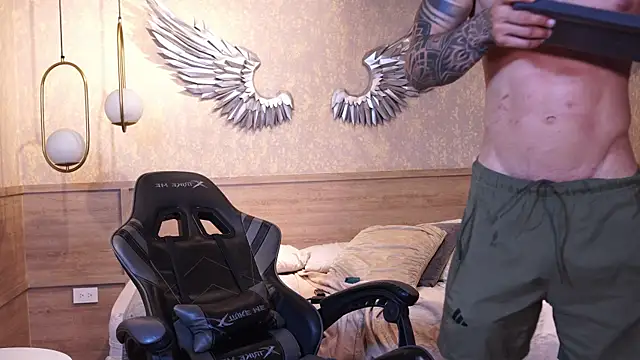 Austin_bolt Chat XXX live