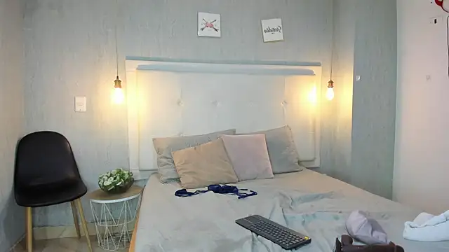 XXX chat uživo modela Clarigil