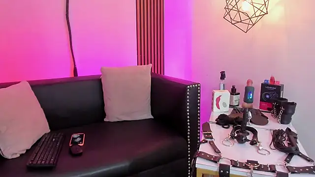 Maximoking26 Webcamshow