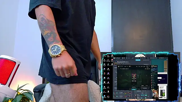 Chat XXX en directo de Elian_savoy