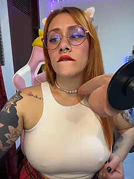 Luna_Paris_ Live XXX Chat