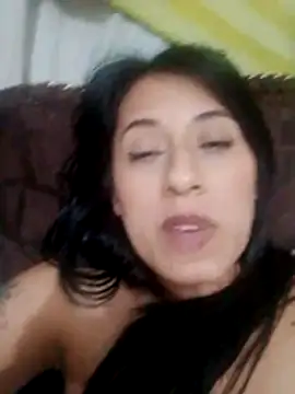 Chatroom XXX en direct de ELY_FE_