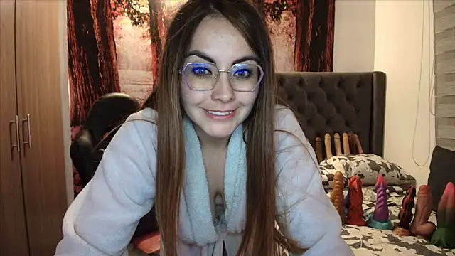 sofia23dirty Adlı Modelin Canlı XXX Sohbeti