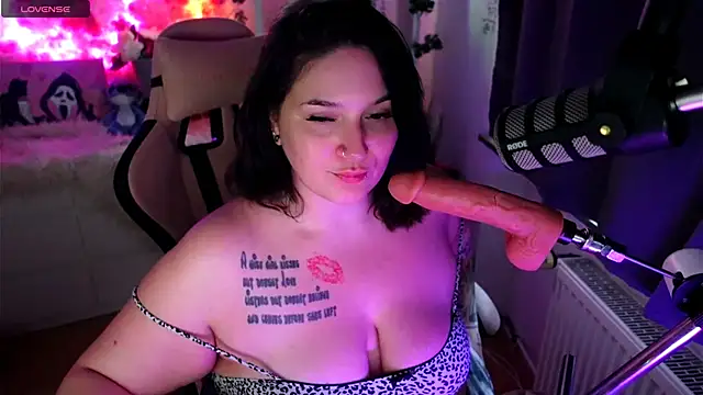 Jinyxx3 Adlı Modelin Canlı XXX Sohbeti