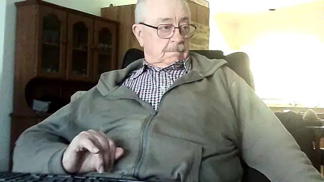 brnoxx Live XXX-chat