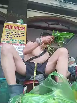 traiwe06 现场XXX聊天