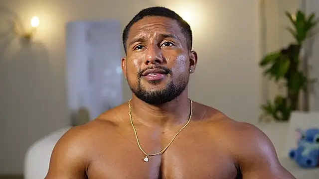 CallumMuscle élő XXX-chatje