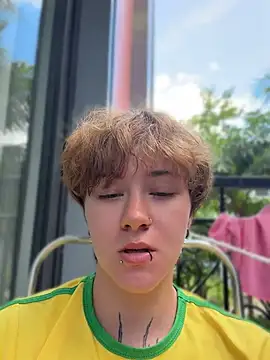 IceMur Chat XXX live