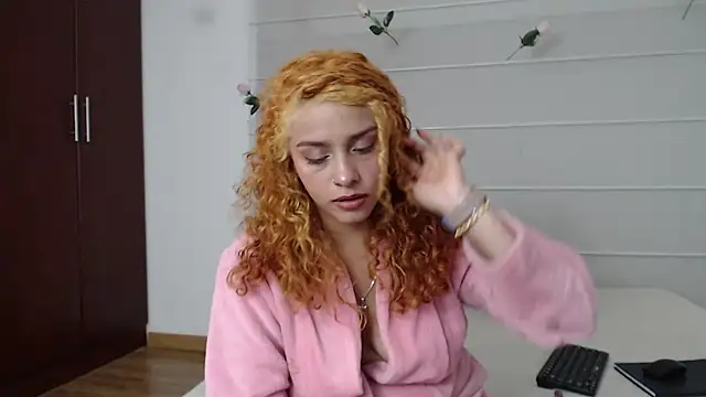 Chat XXX en directo de Sarabubbie