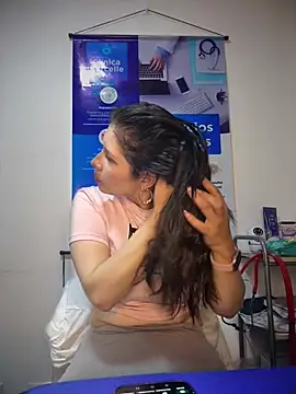 Alysson-- – Live XXX-chat