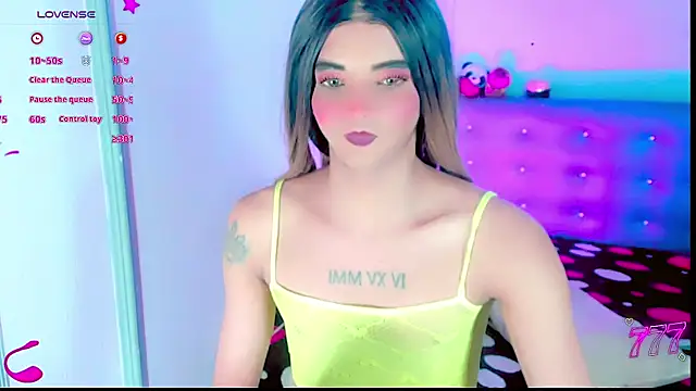 malahya_'s Live XXX Chat