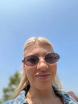 NewLale Chat XXX live