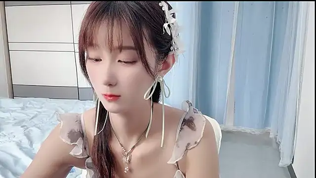 Vivi2222vivi 现场XXX聊天