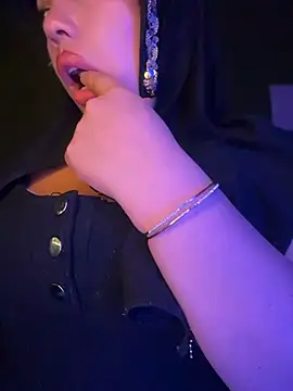 Živý XXX chat zahra_Jalid
