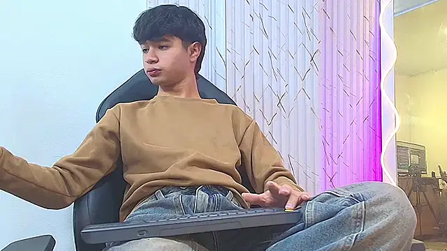 Онлайн чат XXX Spark_tay