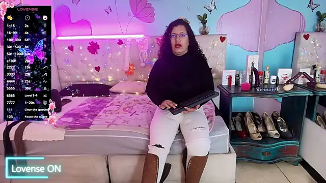 Zaly_mature: онлайн-секс-чат