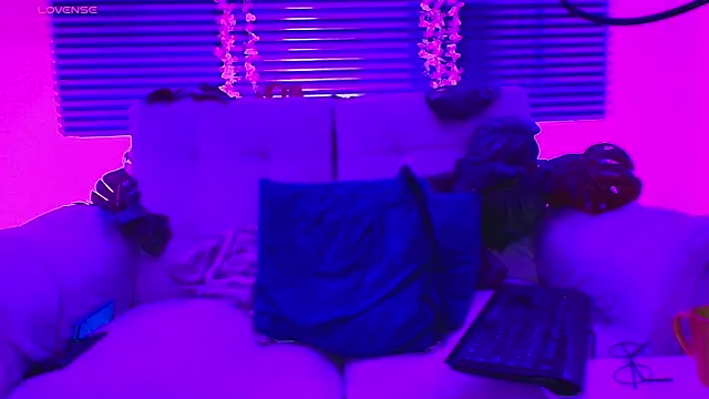 Chat XXX en directo de ThiiagoSaeenz