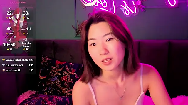 Runi_Asian Live XXX-chat