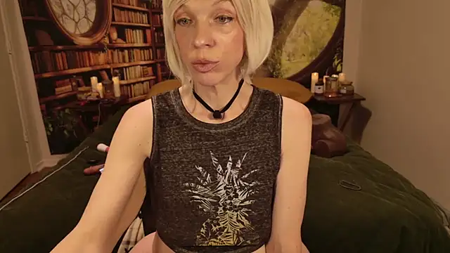 XXX chat uživo modela Tessa_Rae