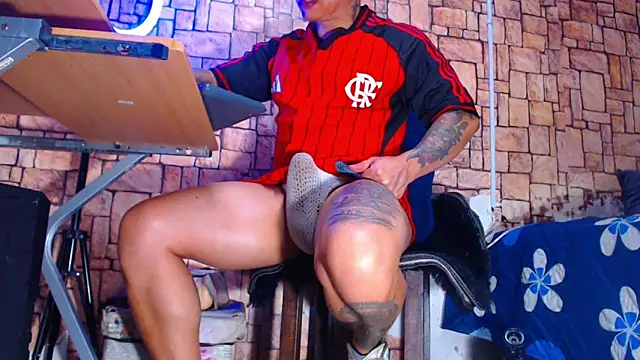 Show Webcam de MONSTER_COCK_