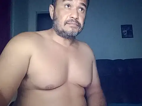 tarra122 Adlı Modelin Canlı XXX Sohbeti