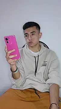 Chat XXX en directo de Thick_Cock