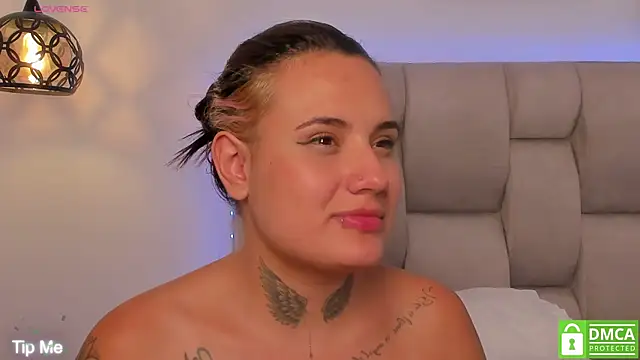 Chat +18 de Susan-Sweet-7 ao vivo