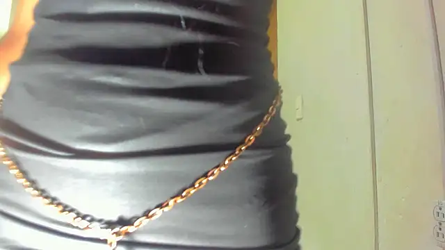 Chat +18 de bad_girl_xxx ao vivo