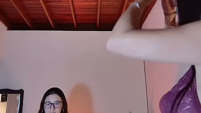 XXX chat uživo modela Sarajonnes4