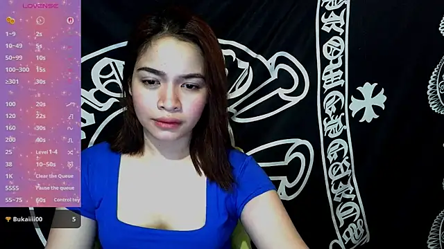 Chat XXX en directo de _preciousmoira_