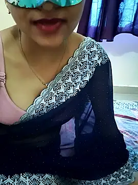 Sweet_Cpl_'s Live XXX Chat