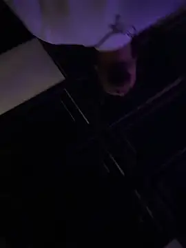 צ'אט XXX בשידור חי של GirthGoddessCoco