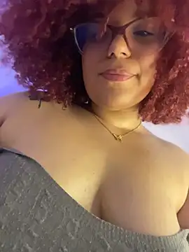 Leyah__ – Naživo XXX chat