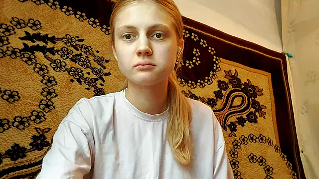 LunaLadayn Live XXX chat