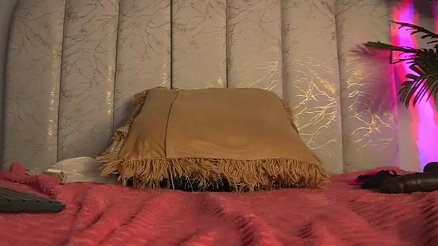 yayoi_cresp18 – Naživo XXX chat