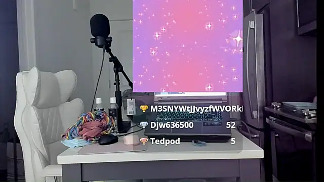 Živý XXX chat CarmenCash__