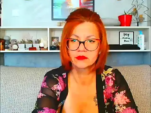 Natali3855 Adlı Modelin Canlı XXX Sohbeti