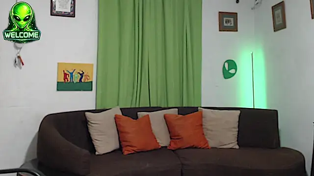 Chat XXX Live alpha_zom