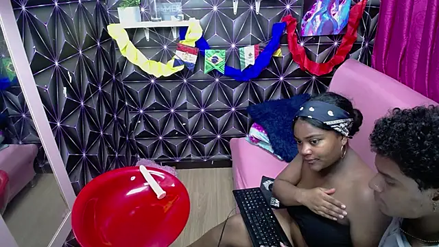 XXX chat uživo modela Candykss